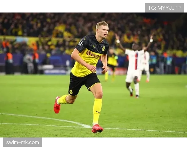 哈兰德跑位鬼才